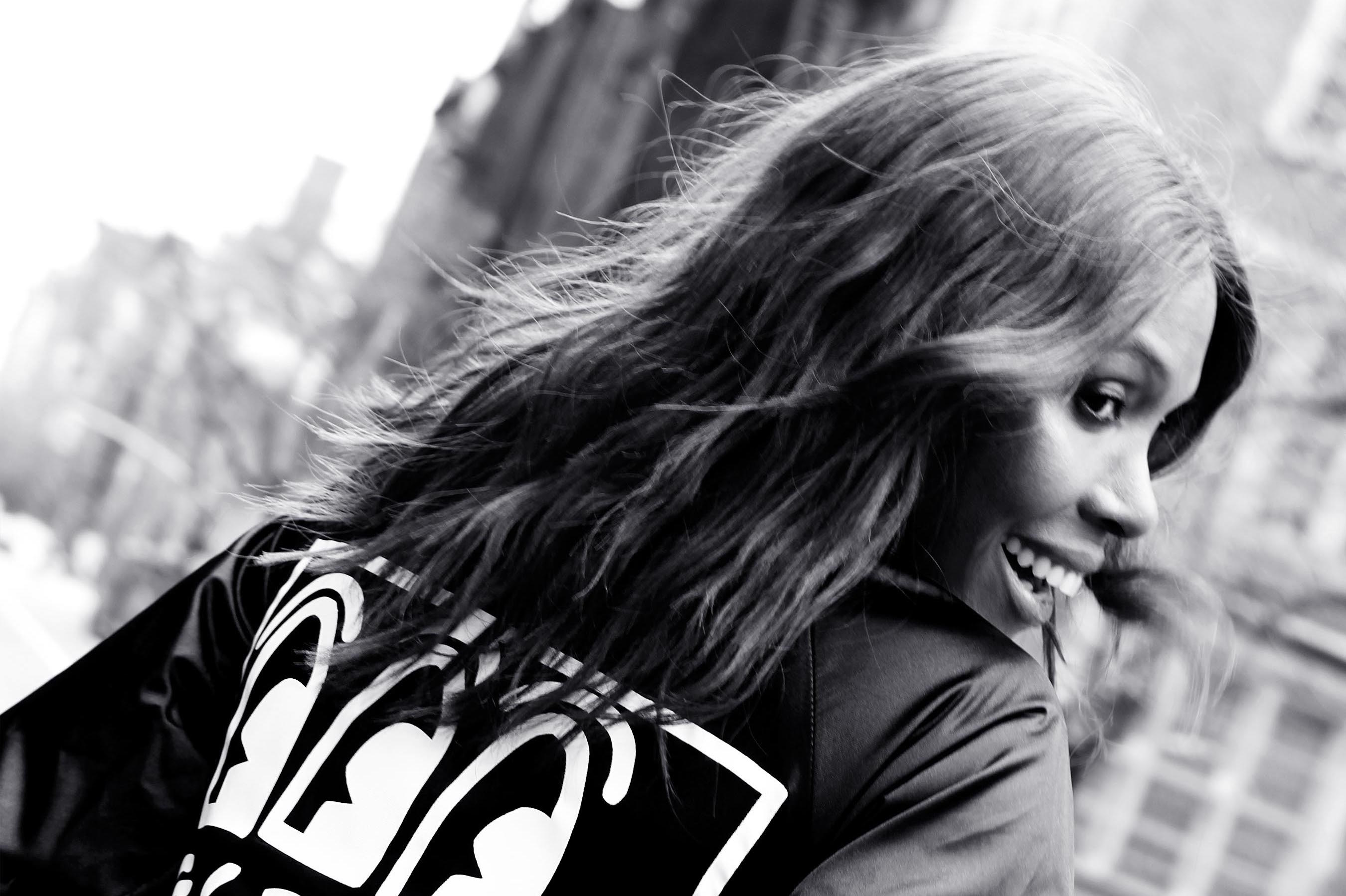 HoneyDijon3